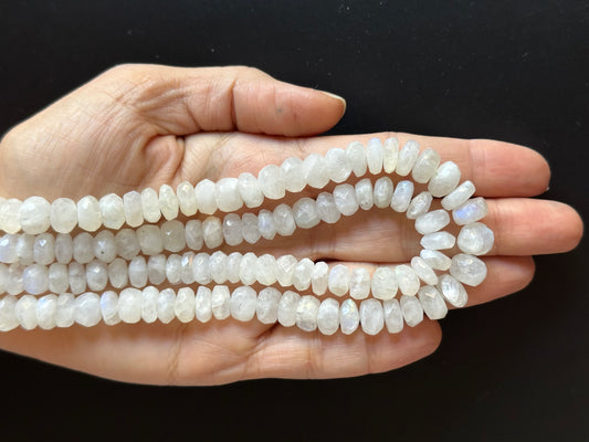 Rainbow Moonstone With Stunning Opalescence 221.78cts to 276,39cts