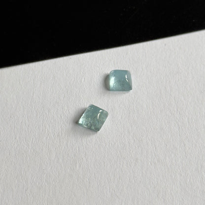 Blue Aquamarine Square Cabochon – view 2 of 3