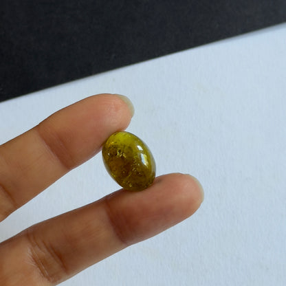 Green Tourmaline Oval Cabochon, 14.11 ct, 17.6x13 mm – view 3 of 3