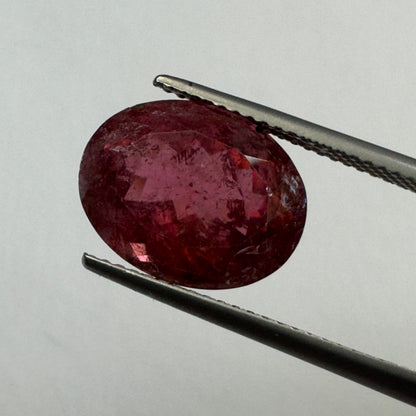 Red Tourmaline Oval Faceted Loose Stone, 7 ct, 10.5x7.3 mm – view 2 of 3