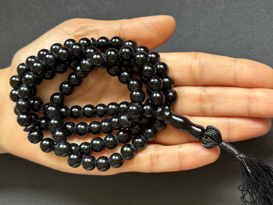 Deep black Polished Round Onyx Beads -73cm