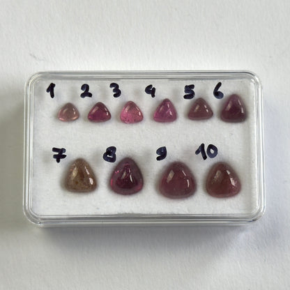 Pink Tourmaline Trillion Cabochon, 14.90 ct, 4.5-8.7 mm – view 2 of 5