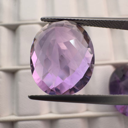 Purple Amethyst Oval Faceted Loose Stone, 13.44 ct, 17.8x14.5 mm – view 4 of 8