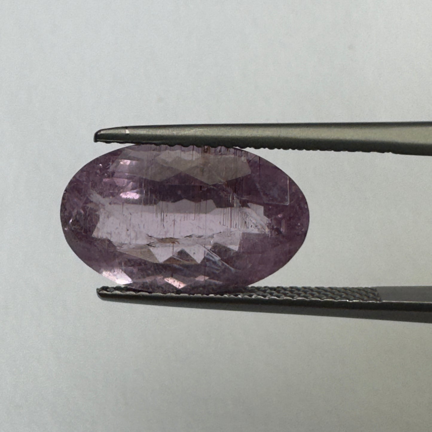 Tourmaline, 6.60 cts, 15.3x9.8x6.5 mm, Oval