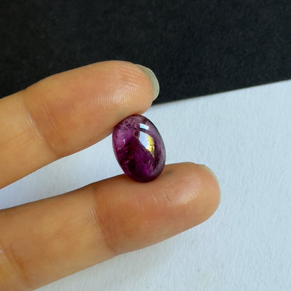 Purple Tourmaline Oval Cabochon, 6.14 ct, 14x10 mm – view 1 of 2