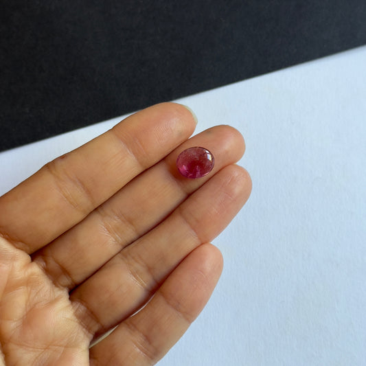 Turmalin, leuchtendes Pink, 11 x 9 mm, 2,67 ct