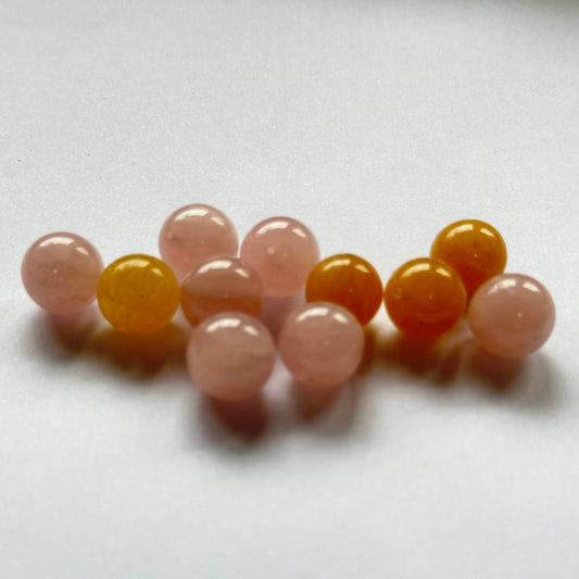 6 Pieces Beautiful Colorful Round Quartz With Holes Like A Chewing Gum