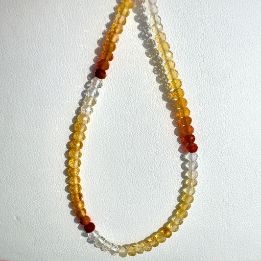 AAA+ Mexikanischer Feueropal, facettiert, rund, 3 mm, Perlenkette, 42 cm