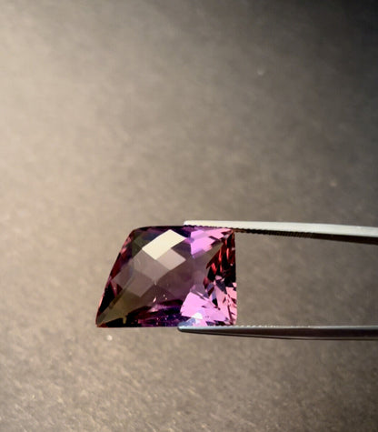 Multicolour Ametrine Cushion Faceted Loose Stone, 22.64 ct – view 2 of 6