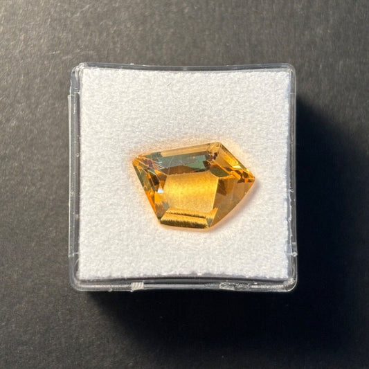 Citrine Sun Yellow Elaborate Cut Faceted 14.5 x 10 mm 5.19 Carats