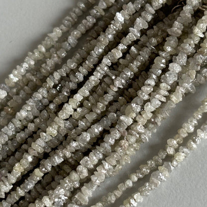 Grey Diamond Beads, 45 cm – view 5 of 6