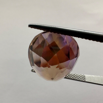 Multicolour Ametrine Oval Faceted Loose Stone, 13.85 ct – view 5 of 11