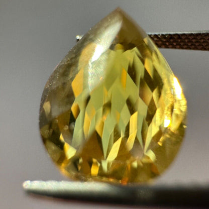 Yellow Citrine Oval Faceted Loose Stone, 10.20 ct – view 5 of 6