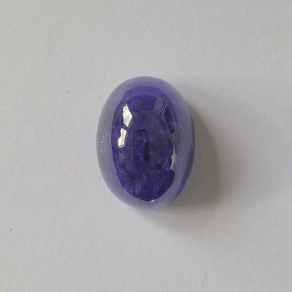 Blue Tanzanite Cabochon, 44.80 ct, 24.5x18 mm – view 2 of 3