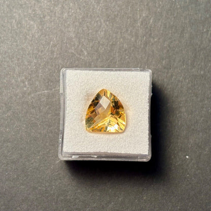 Yellow Citrine Faceted Loose Stone, 5.11 ct, 12.5x11.8 mm – view 1 of 2