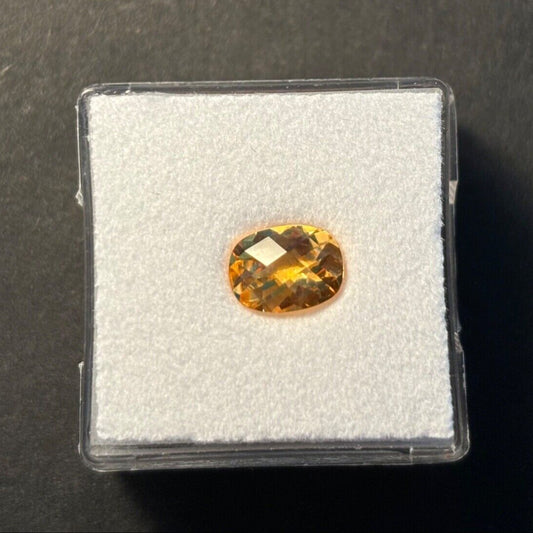 Citrine Sun Yellow Oval Cut Faceted 8 x 6 mm 1.16 Carats