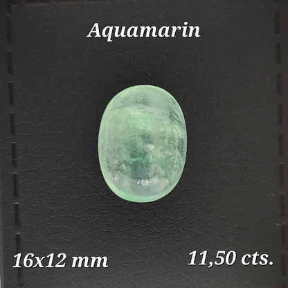 Green Aquamarine Oval Cabochon, 11.50 ct, 16x12 mm – view 1 of 3