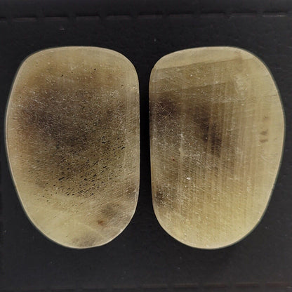 Sapphire Loose Stone Pair, 46.72 ct – view 3 of 3
