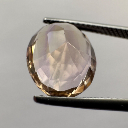 Multicolour Ametrine Oval Cabochon, 4.07 ct – view 6 of 10