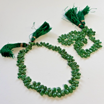 Green Tsavorite Garnet Pear Beads, 24 cm – view 1 of 7