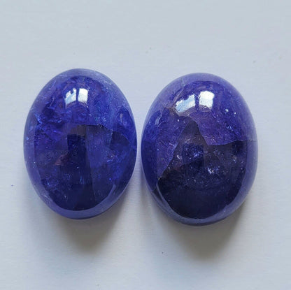 Blue Tanzanite Oval Cabochon Pair, 63.13 ct, 28x21 mm – view 2 of 4