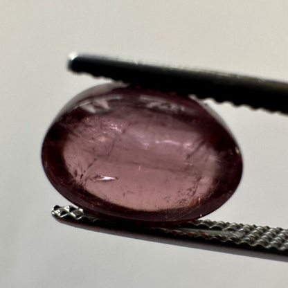 Pink Tourmaline Oval Cabochon, 3.26 ct – view 3 of 3