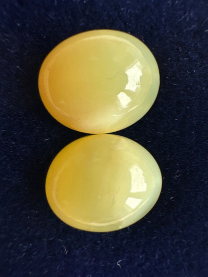 Yellow Quartz Cabochon Pair, 18.16 ct – view 4 of 4