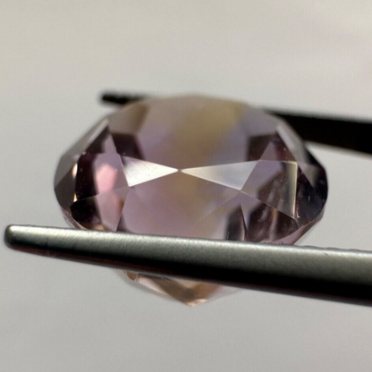 Multicolour Ametrine Oval Faceted Loose Stone, 13.85 ct – view 4 of 11