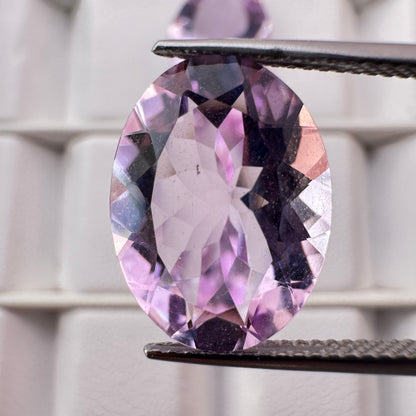 Purple Amethyst Oval Faceted Loose Stone – view 4 of 5
