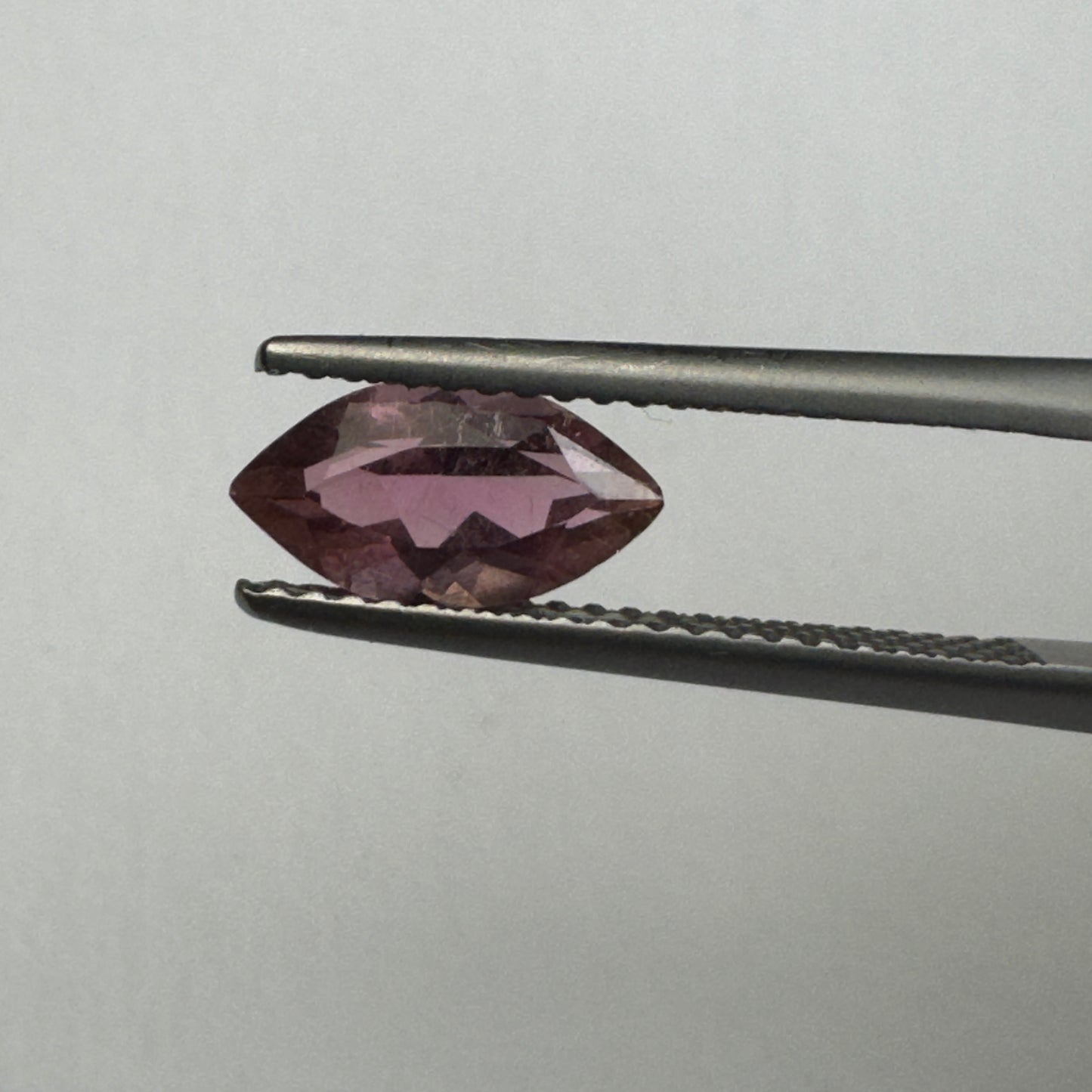 Tourmaline, 1.08 cts, 9.1x 5.4x 4.8 mm