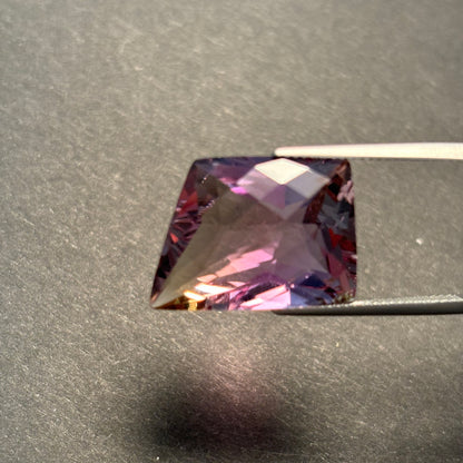 Multicolour Ametrine Cushion Faceted Loose Stone, 22.64 ct – view 6 of 6