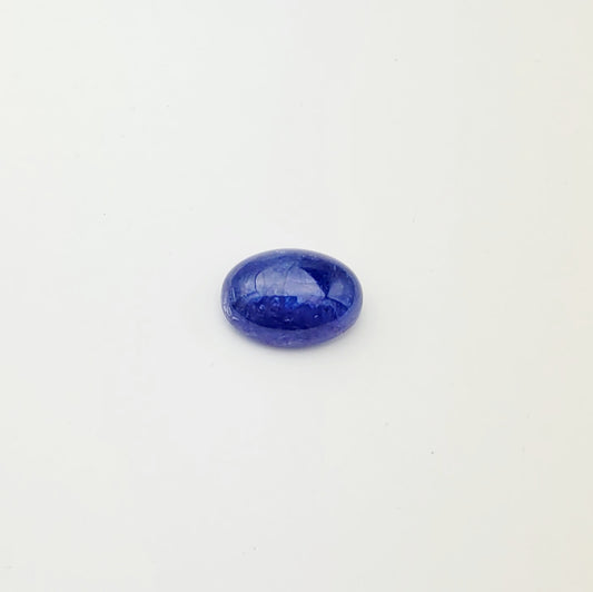 Bezaubernder Tansanit Cabochon Dunkelblau