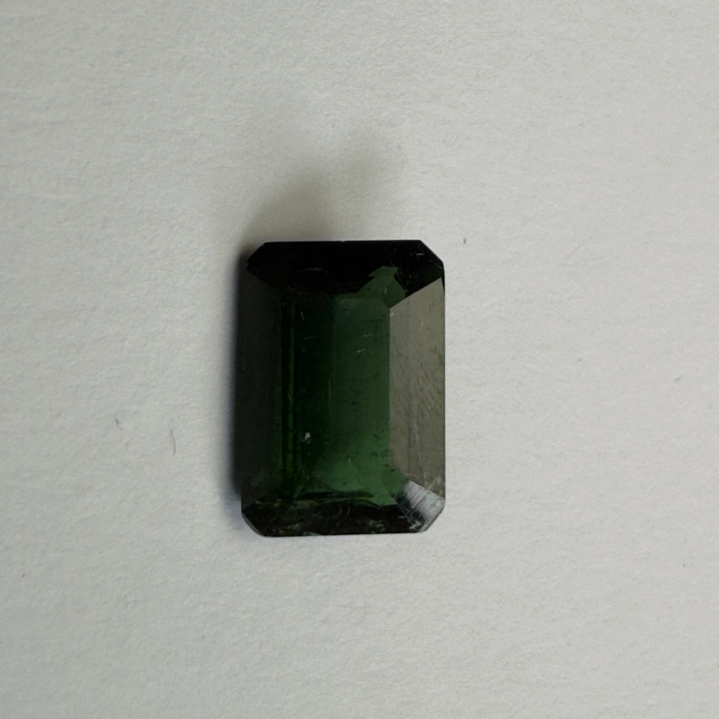 Tourmaline  exceptional presence with its generous 4.41-cts 12.6x 9.7x 4.5 mm