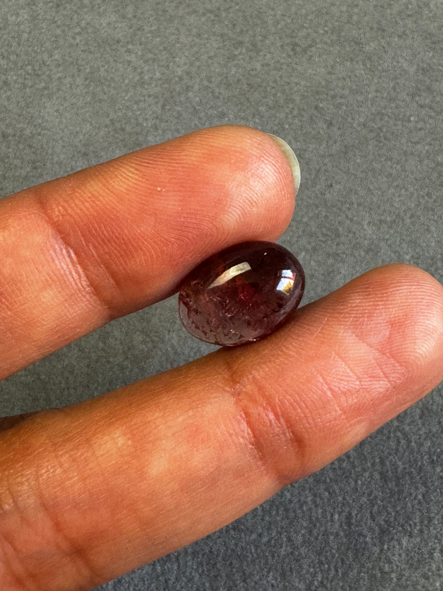 Beautiful unique oval tourmaline  -6,93cts