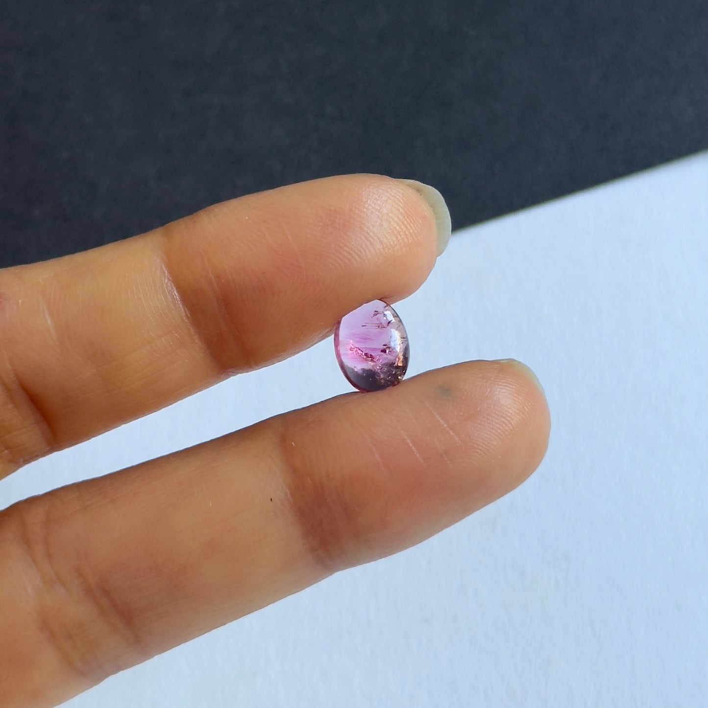 Delicate Beauty with exquisite light Pink Oval Tourmaline Cabochon 1,49cts