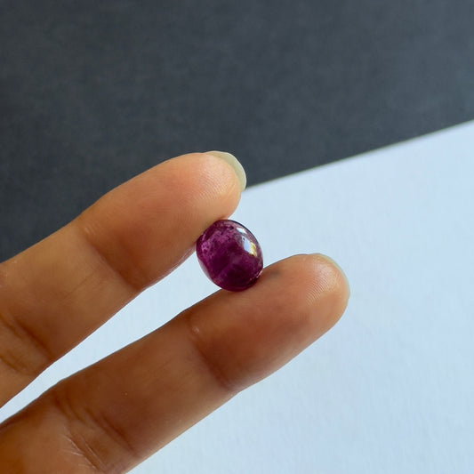 Berry-like Hue and Smooth Oval Tourmaline Cabochon  4.57cts
