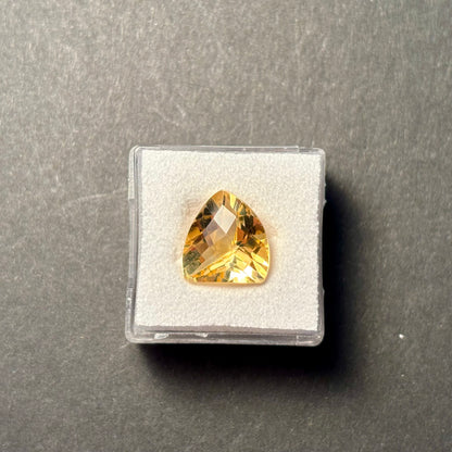 Yellow Citrine Faceted Loose Stone, 5.11 ct, 12.5x11.8 mm – view 2 of 2