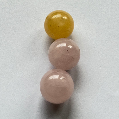 Multicolour Quartz Round Beads – view 7 of 9