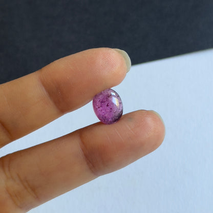 Pink Tourmaline Oval Cabochon, 3.34 ct, 11x9 mm – view 2 of 3