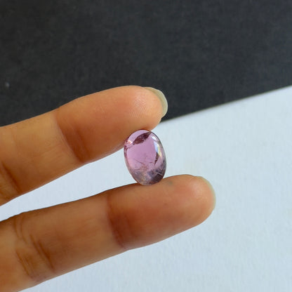 Pink Tourmaline Oval Cabochon, 5.73 ct, 14x10 mm – view 2 of 3