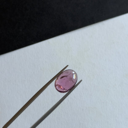Pink Tourmaline Oval Cabochon, 5.73 ct, 14x10 mm – view 1 of 3