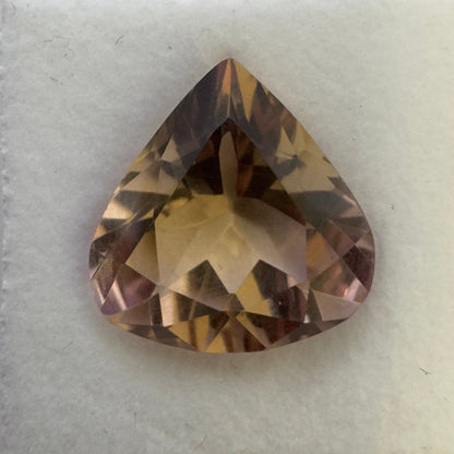 Multicolour Ametrine Trillion Loose Stone, 7.23 ct – view 8 of 11