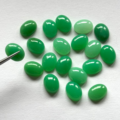 Green Chrysoprase Oval Cabochon – view 3 of 5