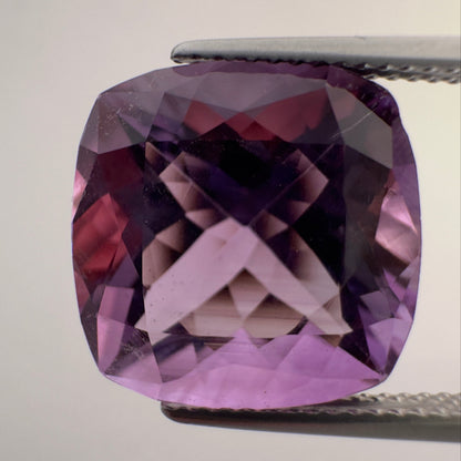 Purple Amethyst Cushion Faceted Loose Stone, 10.63 ct, 14x14 mm – view 3 of 4