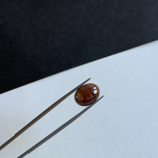 Ethereal Smooth Blurry Brown Pink Tourmaline  Cabochon 7,91cts