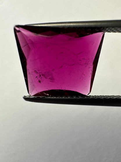 Pink Tourmaline Loose Stone, 4.13 ct, 13.4x10.0 mm – view 3 of 4
