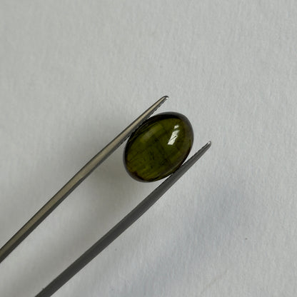 Green Tourmaline Oval Cabochon, 7.75 ct, 14x10 mm – view 1 of 4