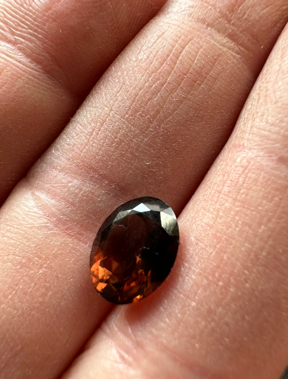 Tourmaline,3.4 cts, 11x8.6x6 mm, Oval