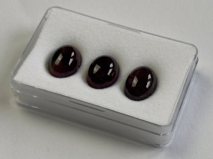 Pink Tourmaline Oval Cabochon, 25.23 ct, 14x10 mm – view 3 of 5
