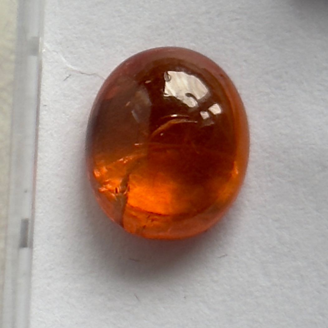 Lasting durability and timeless appeal. Mandarin Garnet Oval -7,20cts